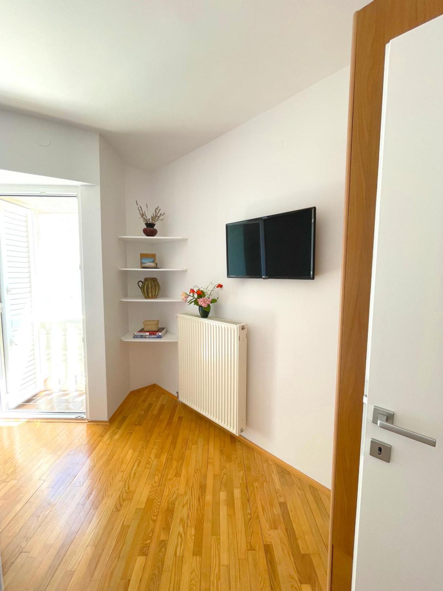 Anmarie Apartments 茨里克韦尼察 外观 照片